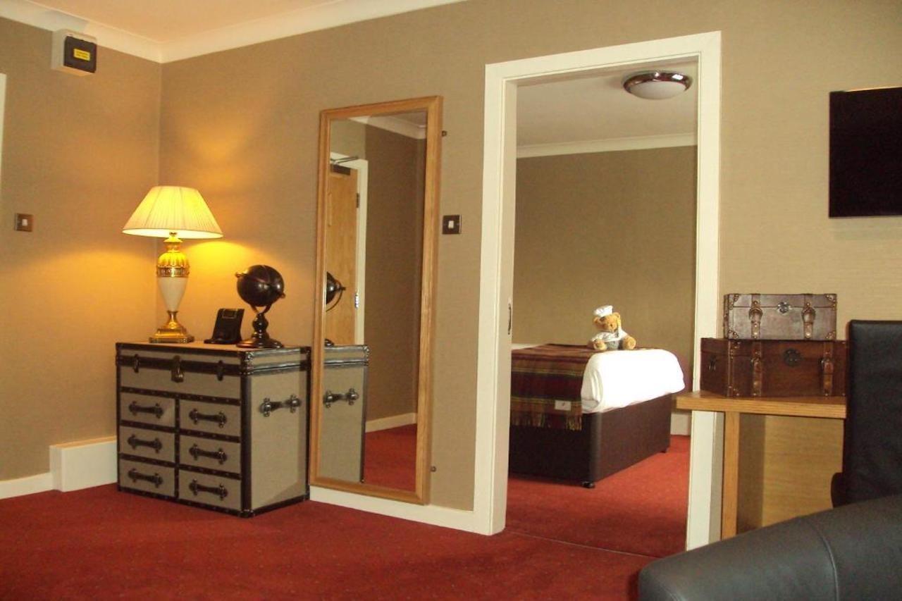 Manchester South Hotel Екстер'єр фото